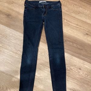 Girls Hollister jeans